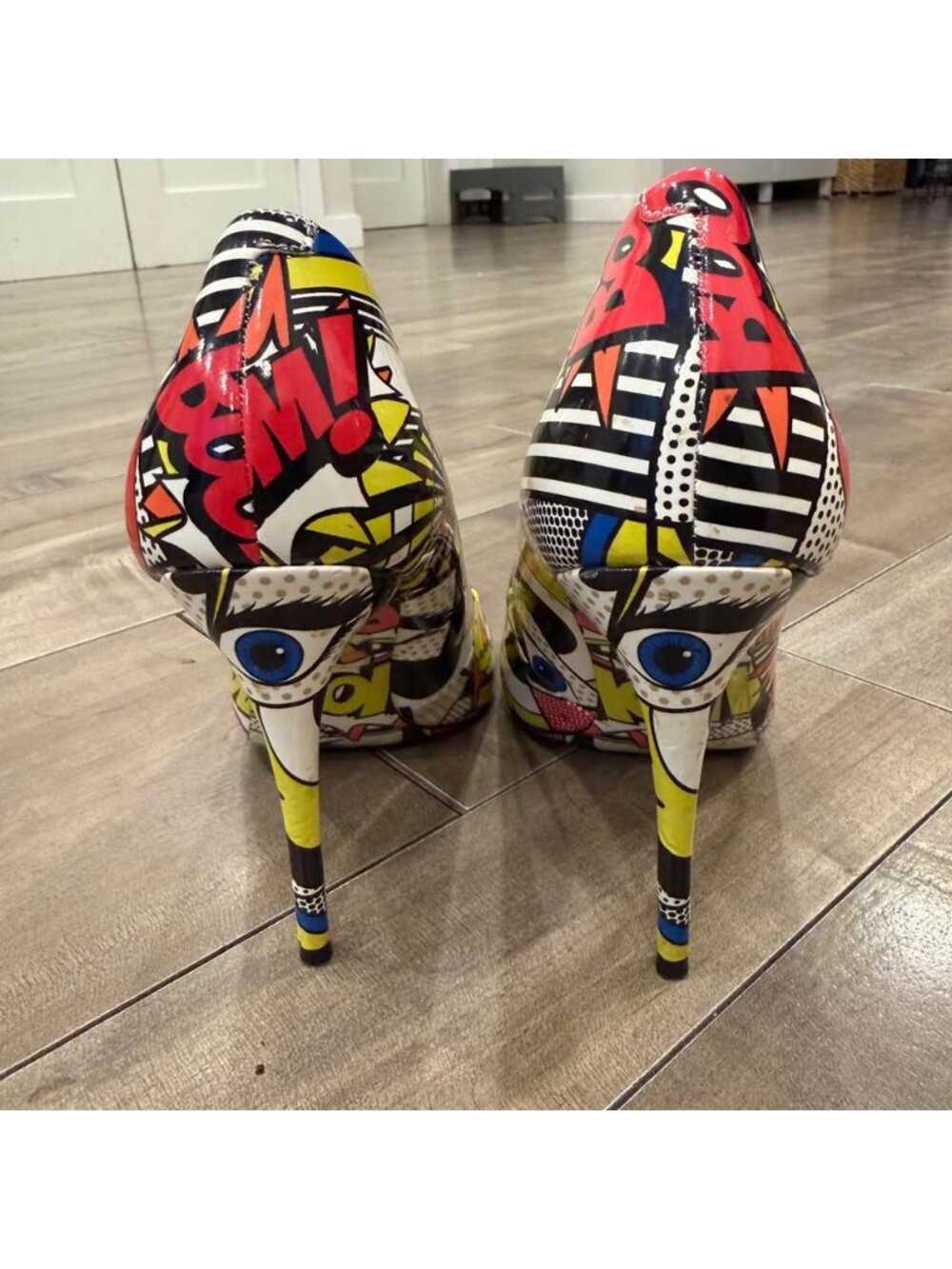 ALDO Pop Art Comic Print Pointed Toe Stiletto Pumps Women’s Size 8 - Picture 6 of 9